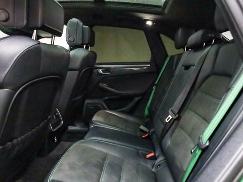 Certified 2023 Porsche Macan GTS image 23