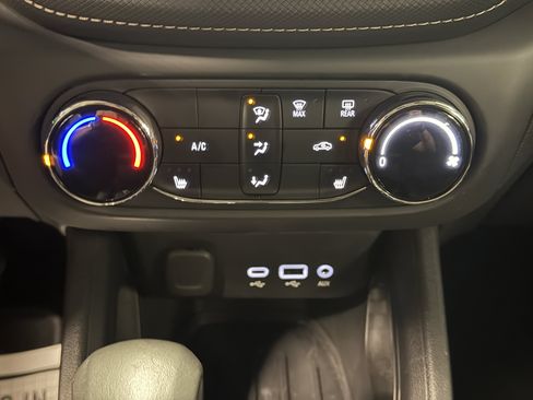Used 2023 Chevrolet TrailBlazer ACTIV FWD image 10