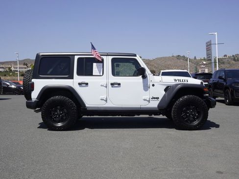 Certified 2025 Jeep Wrangler Unlimited Sport AWD/4WD image 3
