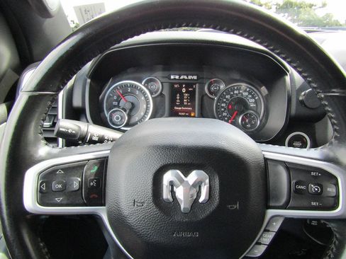 Used 2021 RAM 1500 Big Horn AWD/4WD image 10
