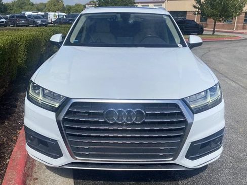 Used 2019 Audi Q7 3.0T Premium Plus w/ Premium Plus Package AWD/4WD image 11