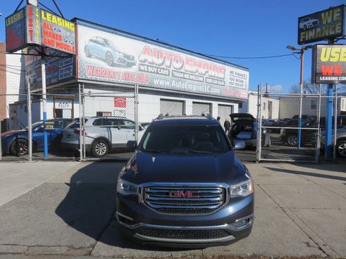 Used 2019 GMC Acadia SLT image 6