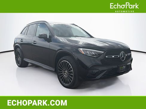 Used 2025 Mercedes-Benz GLC 300 4MATIC w/ AMG Line image 1