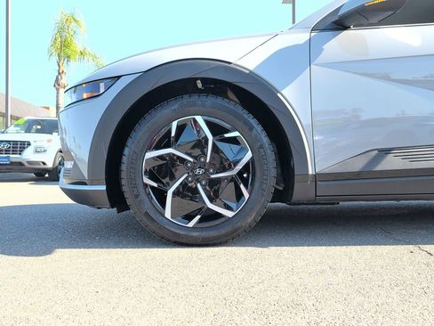 Certified 2024 Hyundai Ioniq 5 SE RWD image 25