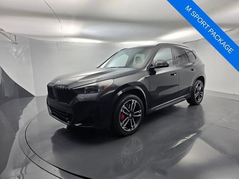 Used 2025 BMW X1 xDrive28i w/ M Sport Package AWD/4WD image 8
