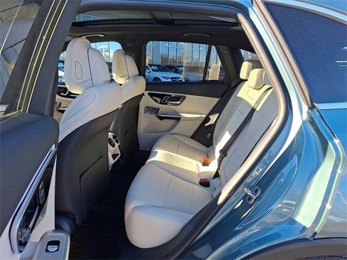 New 2026 Mercedes-Benz GLC 300 GLC 300 image 8
