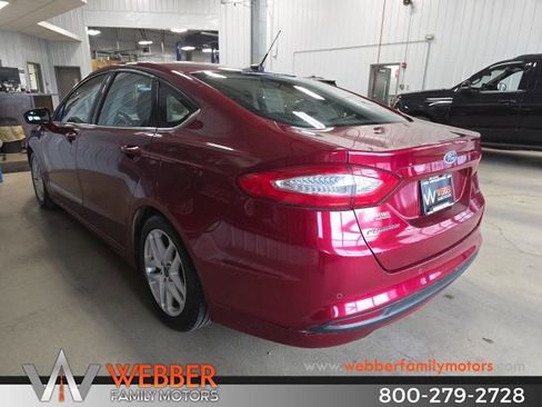 Used 2016 Ford Fusion SE w/ SE Cold Weather Package FWD image 11