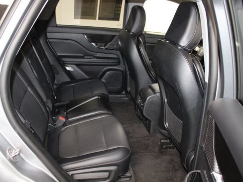 Used 2022 Lincoln Corsair AWD w/ Equipment Group 101A image 33