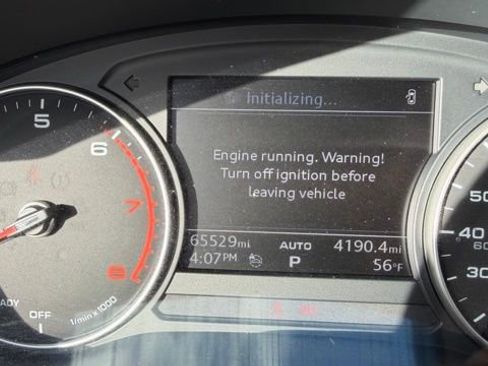 Used 2017 Audi A4 2.0T Premium w/ Convenience Package image 4