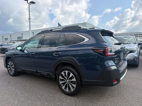 Used 2025 Subaru Outback Touring XT AWD/4WD image 3