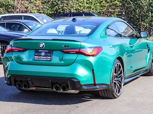 Used 2024 BMW M4 Competition w/ Executive Package RWD image 4