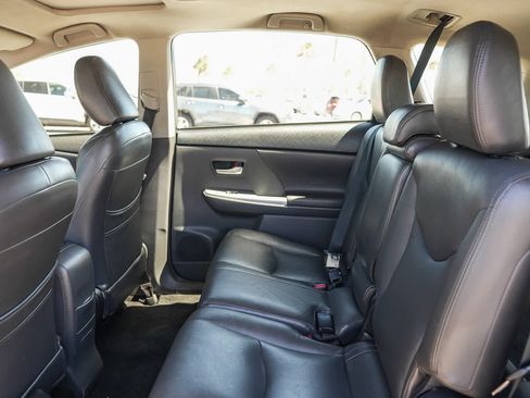 Used 2013 Toyota Prius V Three FWD image 19