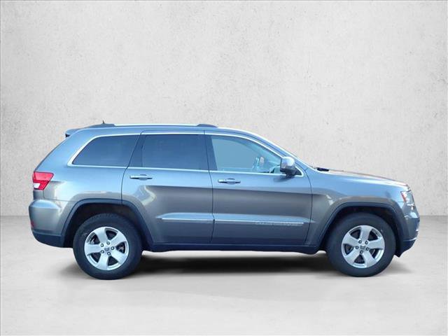 Used 2012 Jeep Grand Cherokee Laredo AWD/4WD image 14