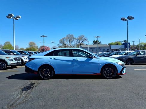 New 2026 Hyundai Elantra N FWD image 4