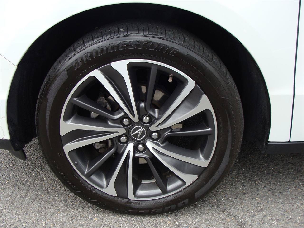 Used 2020 Acura MDX w/ Technology Package AWD/4WD image 35