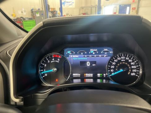 Used 2021 Ford F350 Lariat AWD/4WD image 19