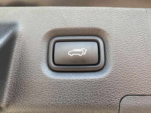 Used 2023 Hyundai Santa Fe Limited AWD/4WD image 30