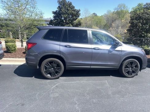 Used 2021 Honda Passport Sport image 3