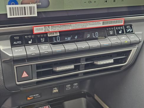 New 2026 Toyota Camry XSE AWD/4WD image 30