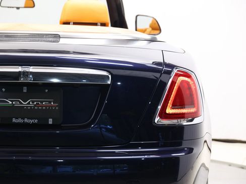 Used 2016 Rolls-Royce Dawn Convertible 2D image 57