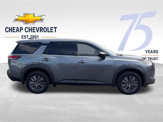 Used 2025 Nissan Pathfinder S FWD image 6