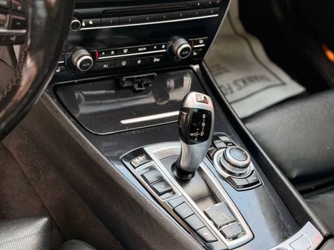 Used 2011 BMW 535i xDrive AWD/4WD image 16