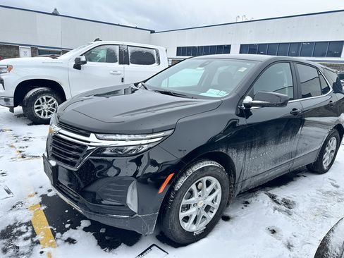 Certified 2024 Chevrolet Equinox LT image 3