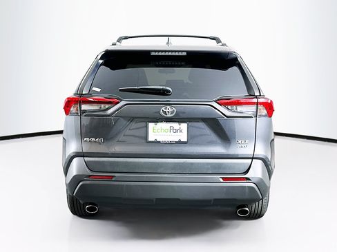 Used 2020 Toyota RAV4 XLE w/ All Weather Liner Package AWD/4WD image 7