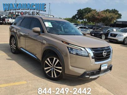 Used 2023 Nissan Pathfinder Platinum