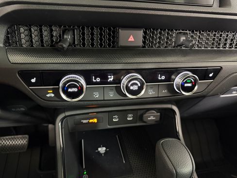 Certified 2026 Honda CR-V EX image 23