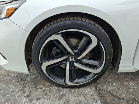 Certified 2022 Honda Accord Sport image 28