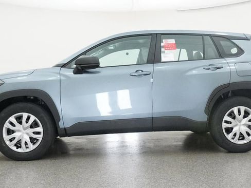 New 2026 Toyota Corolla Cross L FWD image 19