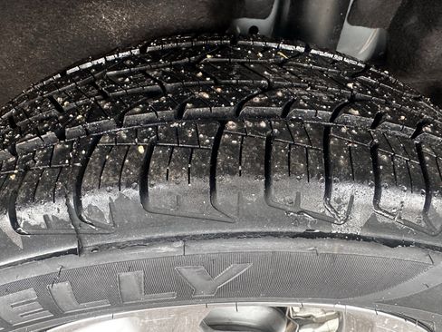 Certified 2025 Ford Escape ST-Line Select image 21