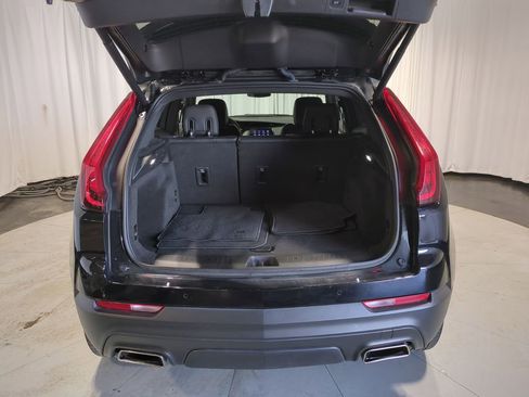 Used 2023 Cadillac XT4 Luxury w/ Cold Weather Package image 39