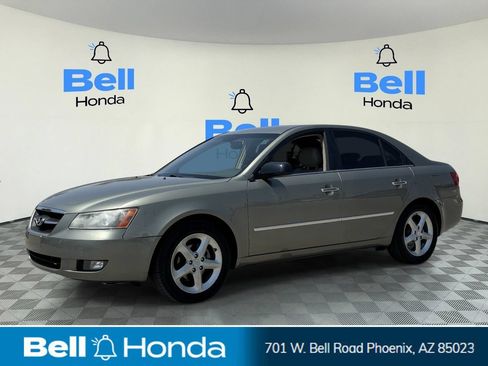 Used 2008 Hyundai Sonata FWD image 1