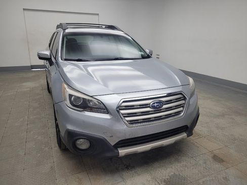 Used 2017 Subaru Outback 2.5i Limited image 14