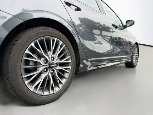 Used 2022 Kia Forte GT-Line FWD image 7