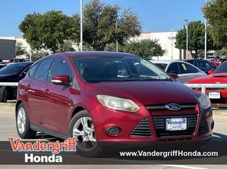 Used 2014 Ford Focus SE FWD video 1
