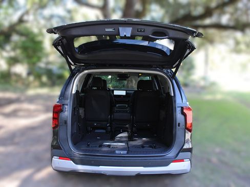 New 2026 Kia Carnival EX FWD image 12