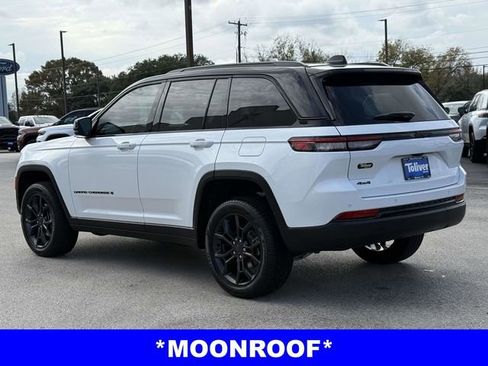 New 2025 Jeep Grand Cherokee Limited image 7