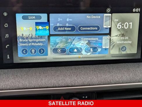 Certified 2025 Nissan Kicks SV AWD/4WD image 23