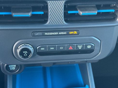 New 2026 Ford Maverick XLT w/ XLT Luxury Package AWD/4WD image 20