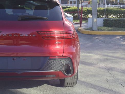 Used 2023 Genesis GV70 2.5T w/ Advanced Package image 19