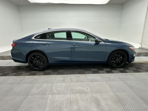 Certified 2025 Chevrolet Malibu LT FWD image 8