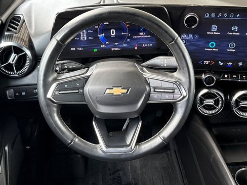 Used 2024 Chevrolet Blazer EV LT AWD/4WD image 22