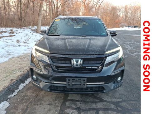 Used 2020 Honda Pilot Black Edition image 2