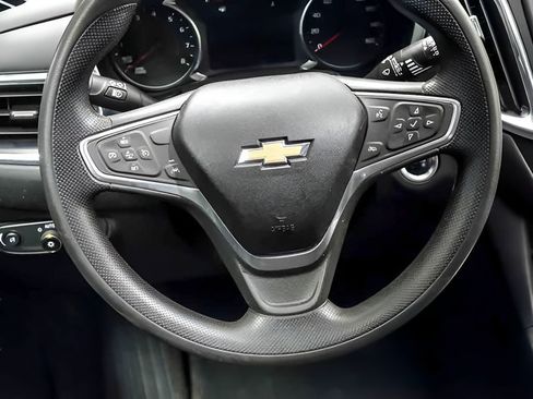 Used 2022 Chevrolet Equinox LT FWD image 14