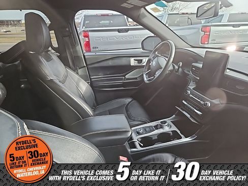 Used 2020 Ford Explorer ST w/ Premium Technology Package image 5