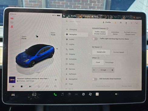 Used 2023 Tesla Model 3 Standard Range RWD image 44