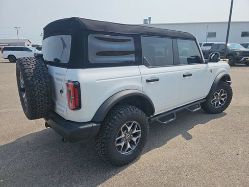 Used 2023 Ford Bronco Badlands AWD/4WD image 5